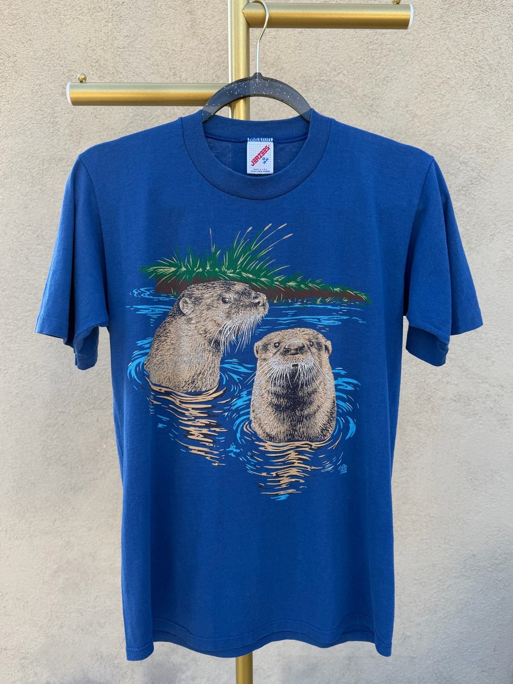 Vintage 90s Jerzees Otter Blue Graphic T-Shirt Y2K Retro Nature Animal Wildlife - Picture 5 of 8